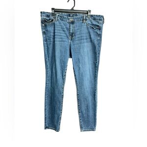 GAP Classic Blue Women’s Jeans Medium Wash Leggins Size 34
